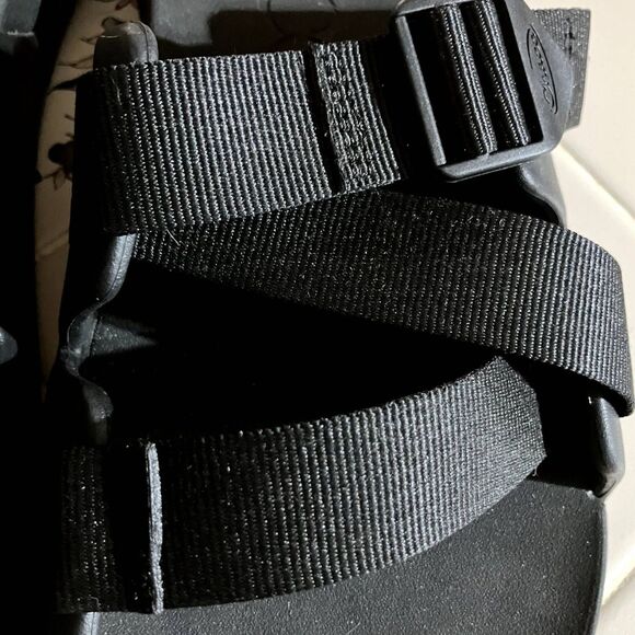 Chacos Men's Chillos Black Size 12 - Picture 2 of 4